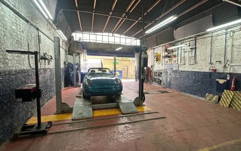 Established Multi-Site Automotive Repair, MOT & Vehicle Hire Business – West London