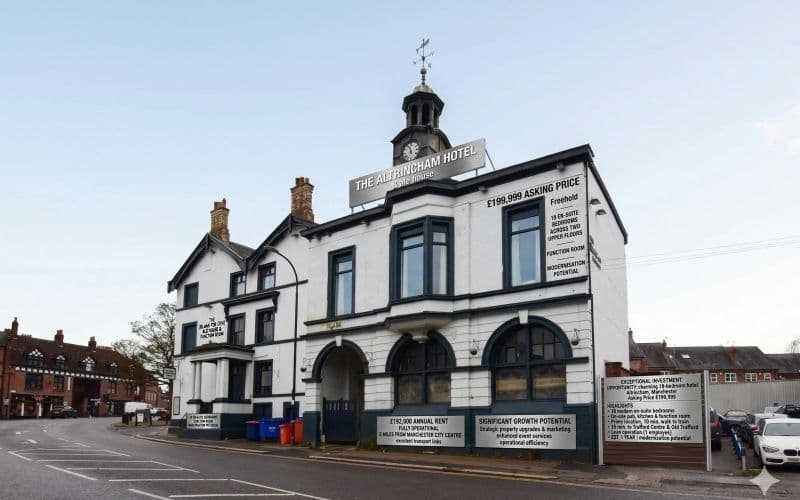 Charming 18-Bedroom Hotel with Pub & Function Room in Altrincham, Manchester – Modernization Potential