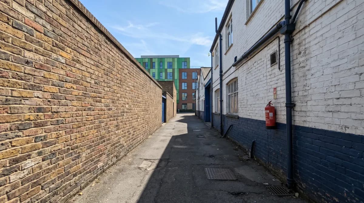 Established Multi-Site Automotive Repair, MOT & Vehicle Hire Business – West London photo 1