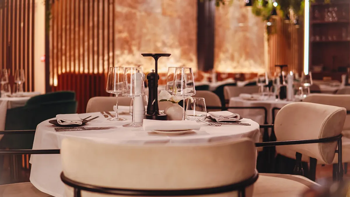 Premium Italian Restaurant & Bar Business – Battersea, London photo 1