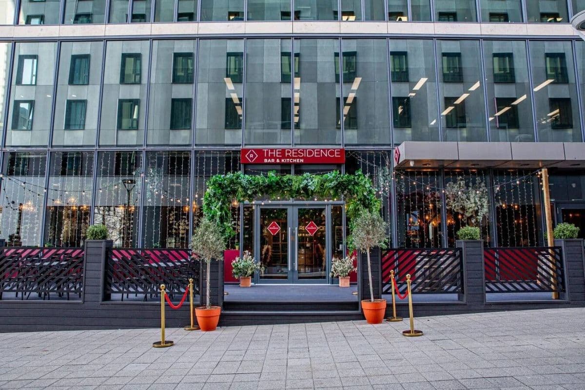 The Residence Bar & Kitchen - Bar, Restaurant & Live Entertainment Venue photo 1