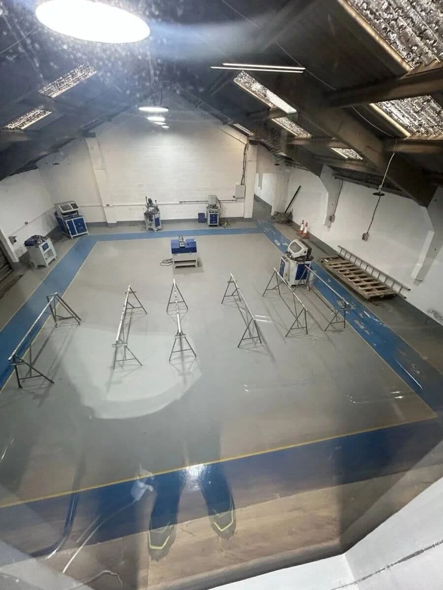 Turnkey Double Glazing Factory – Complete Production Line & Modern Offices, Barkingside, London photo 1